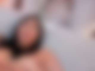Freya Naughtiness's Live Sex Cam Show