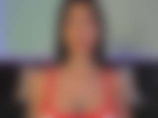 Live cam show with Freya Naughtiness - Oil on livesuperchat.net