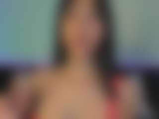 Live cam show with Freya Naughtiness - Ebony Petite on Streamer API