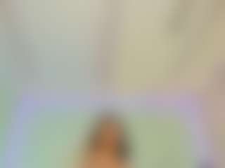Freya Naughtiness's Live Sex Cam Show