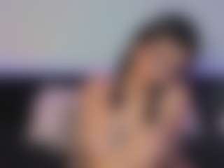 Freya Naughtiness's Live Sex Cam Show
