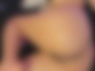 Freya Naughtiness's Live Sex Cam Show