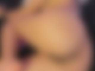 Freya Naughtiness's Live Sex Cam Show