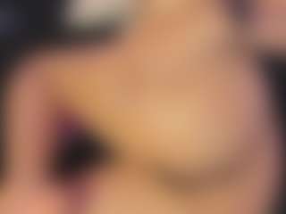 Freya Naughtiness's Live Sex Cam Show