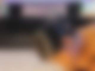 Live cam show with Freya Naughtiness - Black Small Tits on Camiplay Live