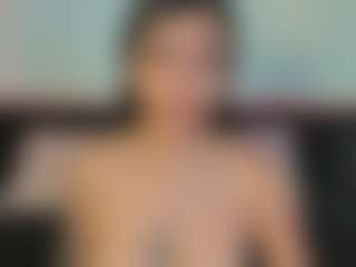 Freya Naughtiness's Live Sex Cam Show