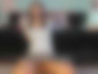 Freya Naughtiness's Live Sex Cam Show