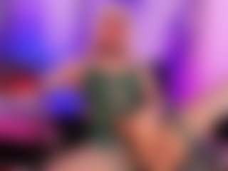 Gabyqueen70's Live Sex Cam Show