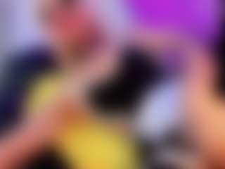 Gabyqueen70's Live Sex Cam Show