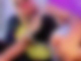 Gabyqueen70's Live Sex Cam Show