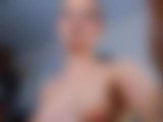 MonicaErotic's Live Sex Cam Show
