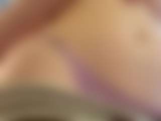 Live cam show with OdiliaDodson - Moaning on Camsoda