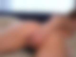 Live cam show with OdiliaDodson - Moaning on Camsoda