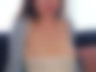 Live cam show with OdiliaDodson - Green Eyes on Free Soda