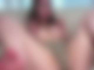 Live cam show with OdiliaDodson - Moaning on eurowanks.com