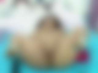 RebeccaMils's Live Sex Cam Show