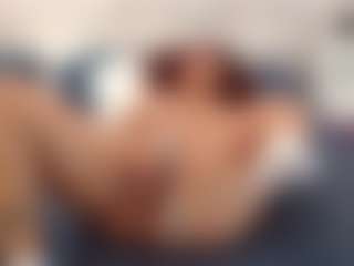 RebeccaMils's Live Sex Cam Show