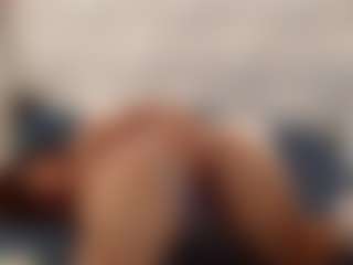 RebeccaMils's Live Sex Cam Show