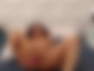 RebeccaMils's Live Sex Cam Show