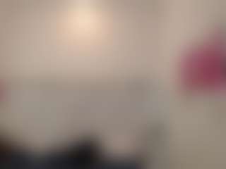 RebeccaMils's Live Sex Cam Show