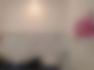 RebeccaMils's Live Sex Cam Show