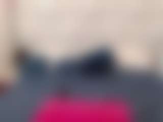 RebeccaMils's Live Sex Cam Show