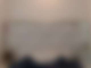 RebeccaMils's Live Sex Cam Show
