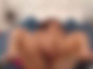RebeccaMils's Live Sex Cam Show