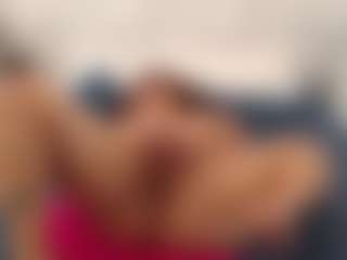 RebeccaMils's Live Sex Cam Show