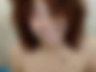 Live cam show with RebeccaMils - Brown Eyes on CamClone