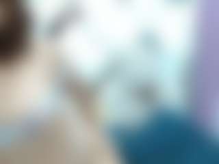 Live cam show with RebeccaMils - Striptease on pussylord.com