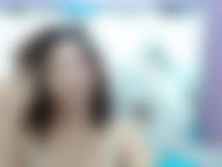 Live cam show with RebeccaMils - Striptease on parknlotfishbdy