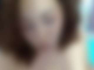 Live cam show with RebeccaMils - Striptease on milfzrlive.com