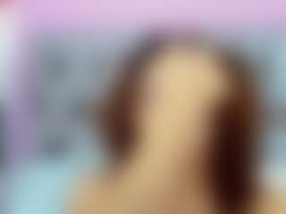 Live cam show with RebeccaMils - Brown Hair on Camsoda