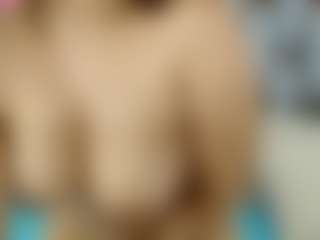 RebeccaMils's Live Sex Cam Show