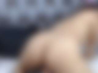 RebeccaMils's Live Sex Cam Show