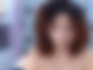 Live cam show with RebeccaMils - Brown Eyes on Latina Girls