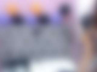 RebeccaMils's Live Sex Cam Show