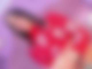 Live cam show with Vanessapintoo - Smoking on Camsoda