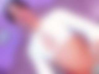 Live cam show with Vanessapintoo - Spank on livesexfox.com
