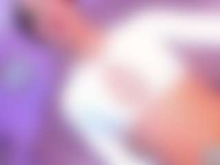Live cam show with Vanessapintoo - Anal Toys on 1on1-livenow