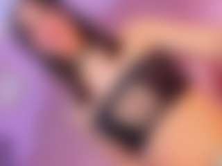 Live cam show with Vanessapintoo - Brown Eyes on SpankPalCams
