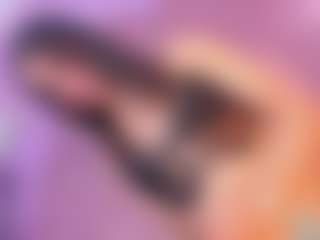 Live cam show with Vanessapintoo - Brown Eyes on Camsoda