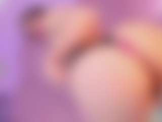 Live cam show with Vanessapintoo - HD on Camsoda