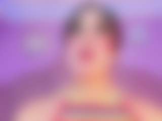 Live cam show with Vanessapintoo - Smoking on Camsoda