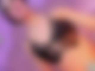 Live cam show with Vanessapintoo - Big Cock on Camsoda