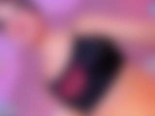 Live cam show with Vanessapintoo - Drinking on madthumbs