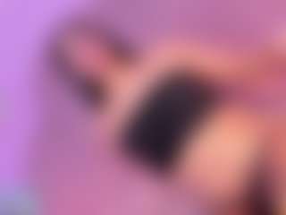 Live cam show with Vanessapintoo - Colombia on Camsoda