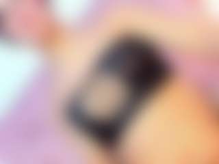 Live cam show with Vanessapintoo - Drinking on Camsoda