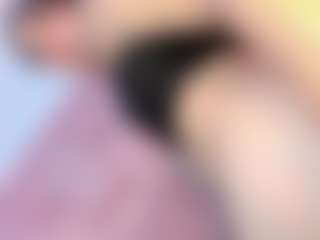 Live cam show with Vanessapintoo - Drinking on camwithhim.com